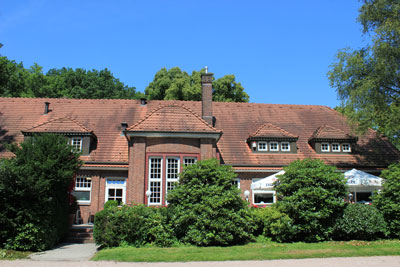 südliche Gebäudeansicht vom Landhaus Walter